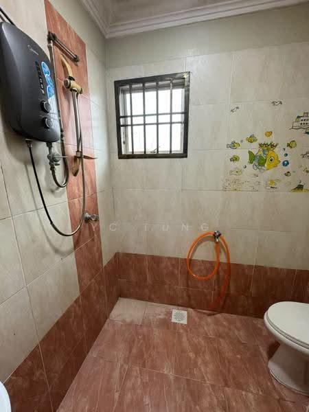 2-storey Terraced House for Rent in Johor Bahru (Johor) - YC Fung - Bathroom - PropertyGuru.com.my