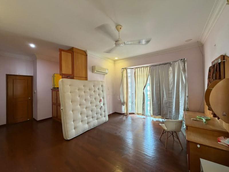 Semi-Detached House for Rent in Perling (Skudai) - YC Fung - Living Room - PropertyGuru.com.my