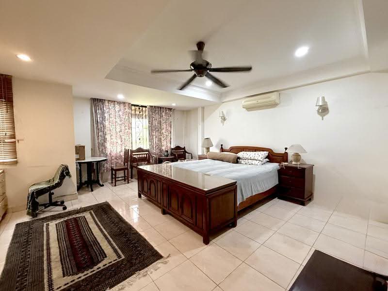 Bungalow House for Sale in Tropicana (Petaling Jaya) - Athikah Zainal - Bedroom - PropertyGuru.com.my