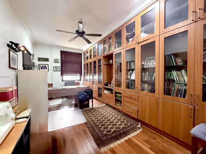 Bungalow House for Sale in Tropicana (Petaling Jaya) - Athikah Zainal - Study - PropertyGuru.com.my