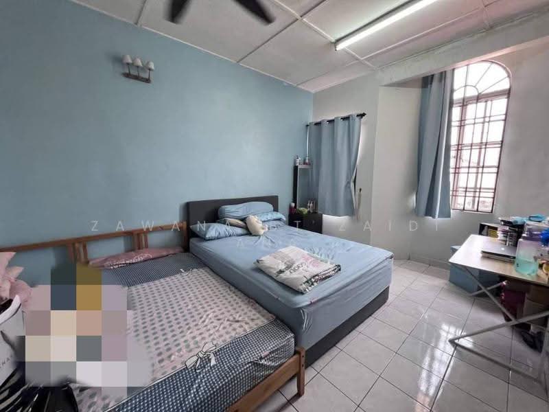 Rumah Teres untuk Dijual di Bandar Puteri Klang (Klang) - Zawana BT Zaidi Ana - Bedroom - PropertyGuru.com.my