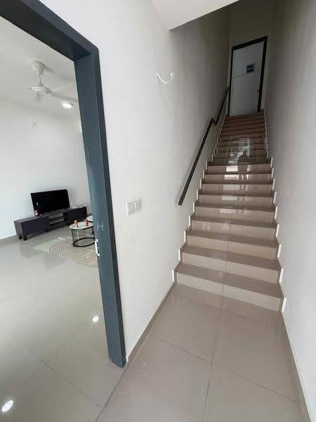 2-storey Terraced House for Rent in Bandar Dato Onn (Tebrau) - Christina Ang - Living Room - PropertyGuru.com.my