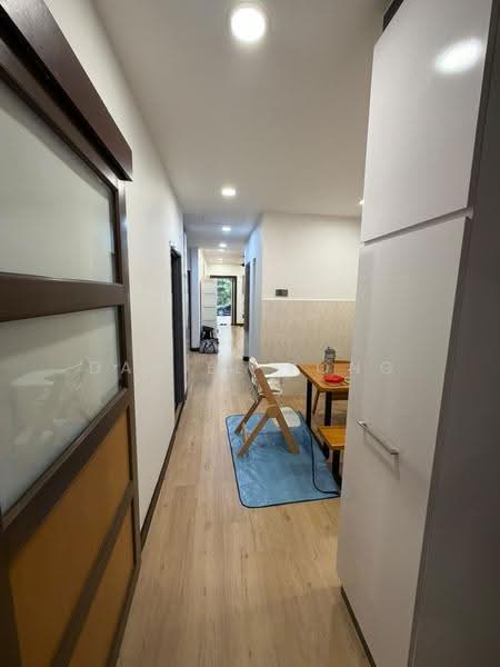 1-storey Terraced House for Sale in Taman Mount Austin (Tebrau) - Daniel Yong - Corridor - PropertyGuru.com.my