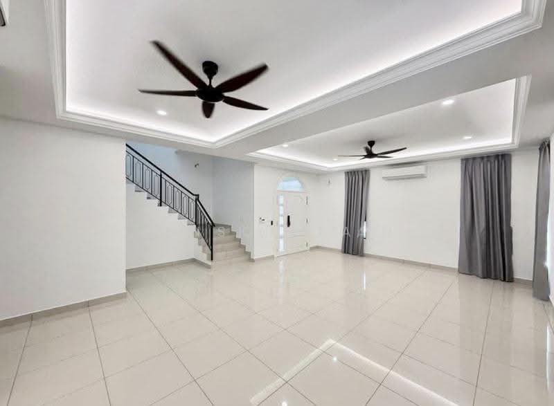 Semi-Detached House for Rent in Sungai Ara (Penang) - Anson Tai - Living Room - PropertyGuru.com.my