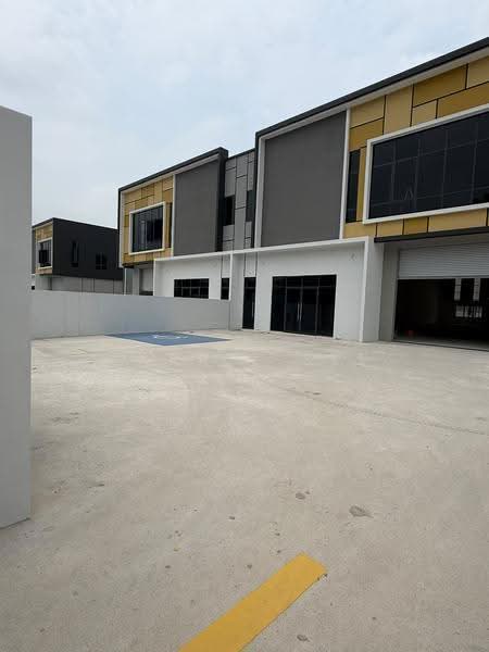 Kilang Berkembar untuk Disewa di Eco Business Park V (Puncak Alam) - Carrie See - Exterior - PropertyGuru.com.my