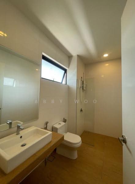 Kondominium untuk Disewa di The Parque Residences - Abby Woo - Bathroom - PropertyGuru.com.my