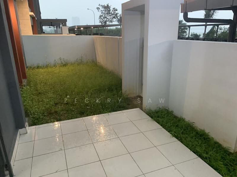 Kediaman Servis untuk Disewa di E'Island Lake Haven - Zeckry Saw - PropertyGuru.com.my
