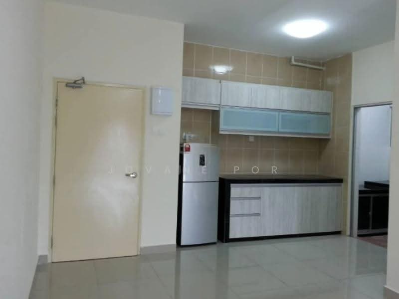 Kediaman Servis untuk Dijual di Connaught Avenue - Jovane Por - Kitchen - PropertyGuru.com.my