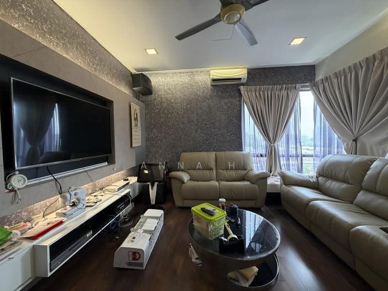 Rumah Banglo untuk Dijual di Taman Connaught (Cheras) - Anna H - Living Room - PropertyGuru.com.my