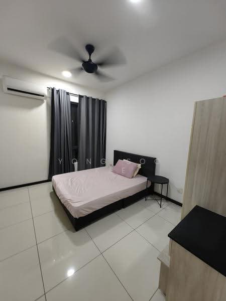 Kediaman Servis untuk Disewa di Luminari - Yong Soo Kee - Bedroom - PropertyGuru.com.my