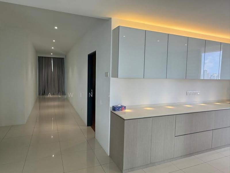 Kondominium untuk Disewa di Scott Residence - Alwin Zh Chen Lim - Corridor - PropertyGuru.com.my