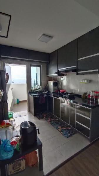 Kondominium untuk Dijual di Vista Bangi - Ruqayyah Hashim - Kitchen - PropertyGuru.com.my