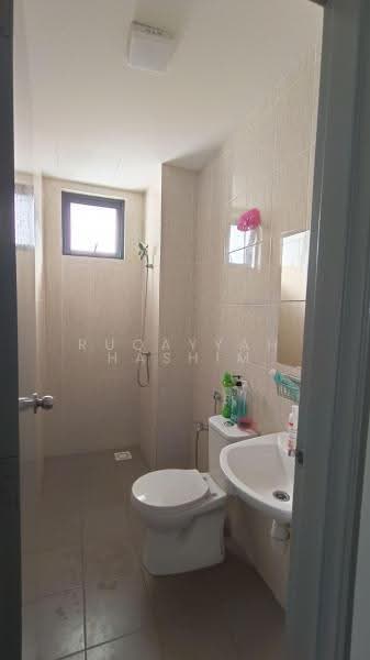 Kondominium untuk Dijual di Vista Bangi - Ruqayyah Hashim - Bathroom - PropertyGuru.com.my