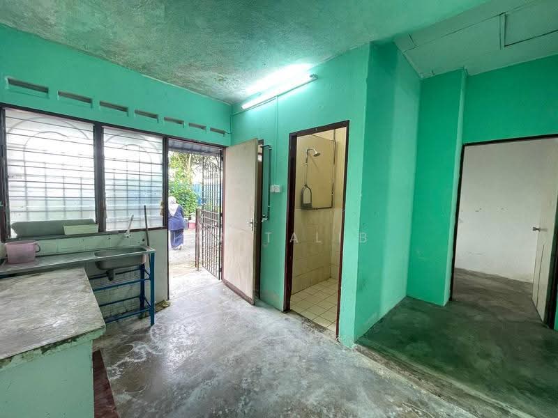 Rumah Teres 1-Tingkat untuk Dijual di Kamunting (Perak) - Iza Talib - Kitchen - PropertyGuru.com.my