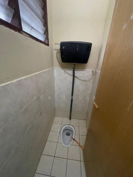 Rumah Teres 1-Tingkat untuk Dijual di Kamunting (Perak) - Iza Talib - Bathroom - PropertyGuru.com.my