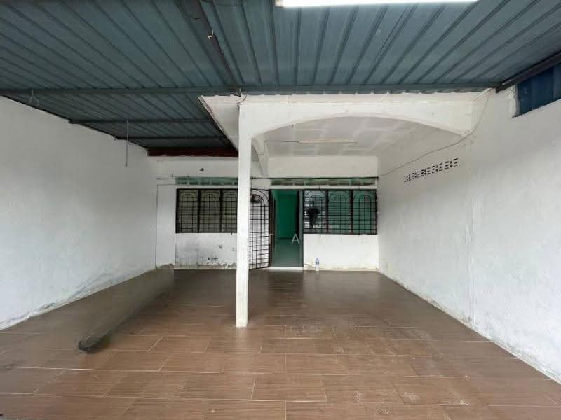 Rumah Teres 1-Tingkat untuk Dijual di Kamunting (Perak) - Iza Talib - PropertyGuru.com.my