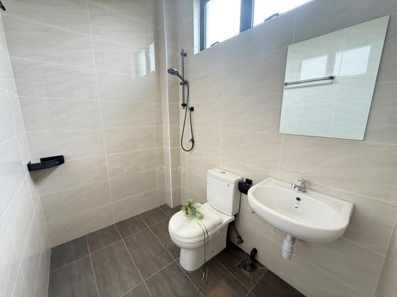 Terraced House for Sale in Jasin (Melaka) - Bibong Ong - Bathroom - PropertyGuru.com.my