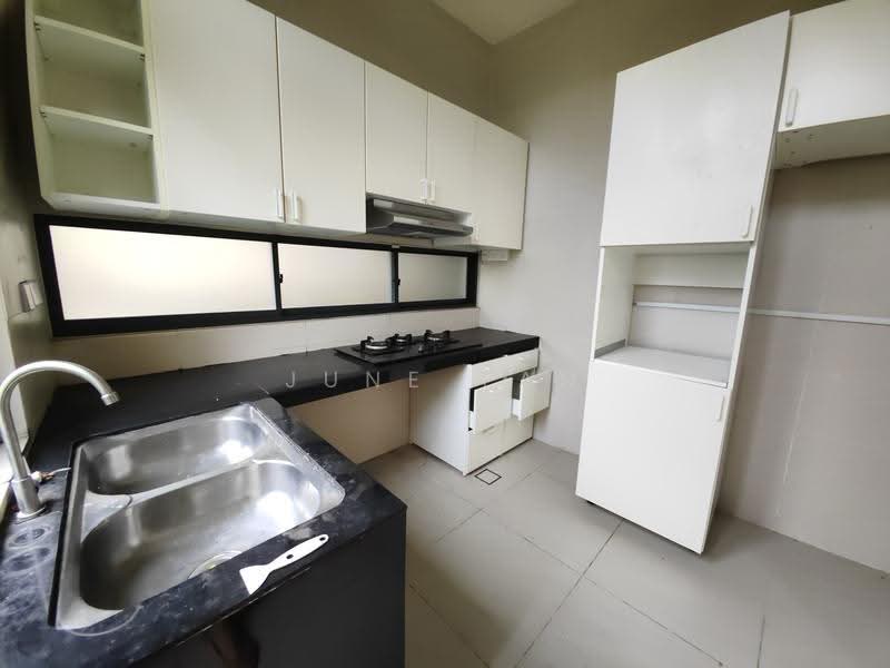 Rumah Berkembar untuk Disewa di Taman Equine (Seri Kembangan) - June Tan - PropertyGuru.com.my