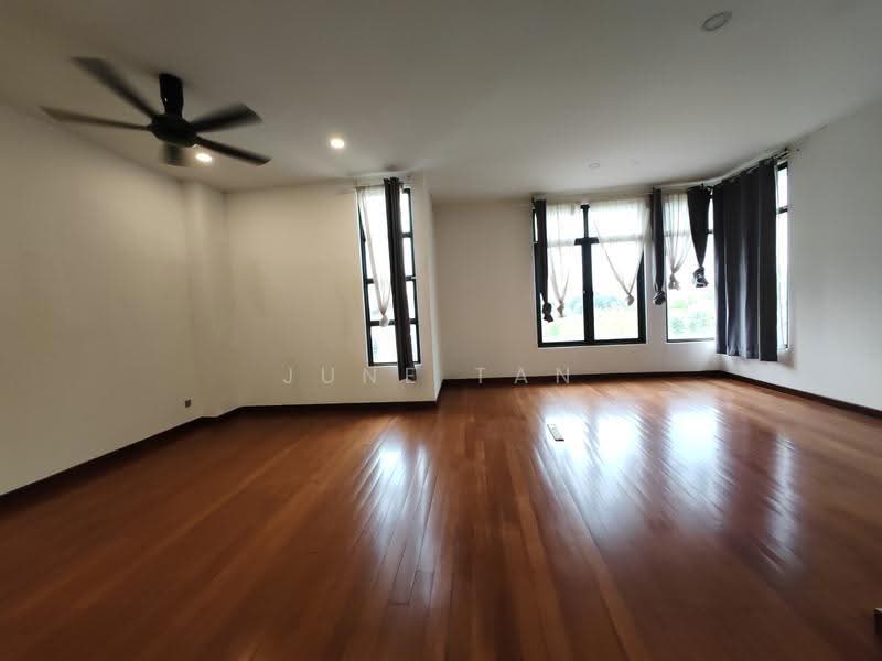 Rumah Berkembar untuk Disewa di Taman Equine (Seri Kembangan) - June Tan - PropertyGuru.com.my