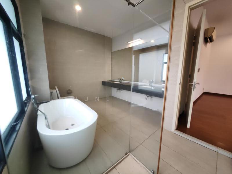 Rumah Berkembar untuk Disewa di Taman Equine (Seri Kembangan) - June Tan - PropertyGuru.com.my