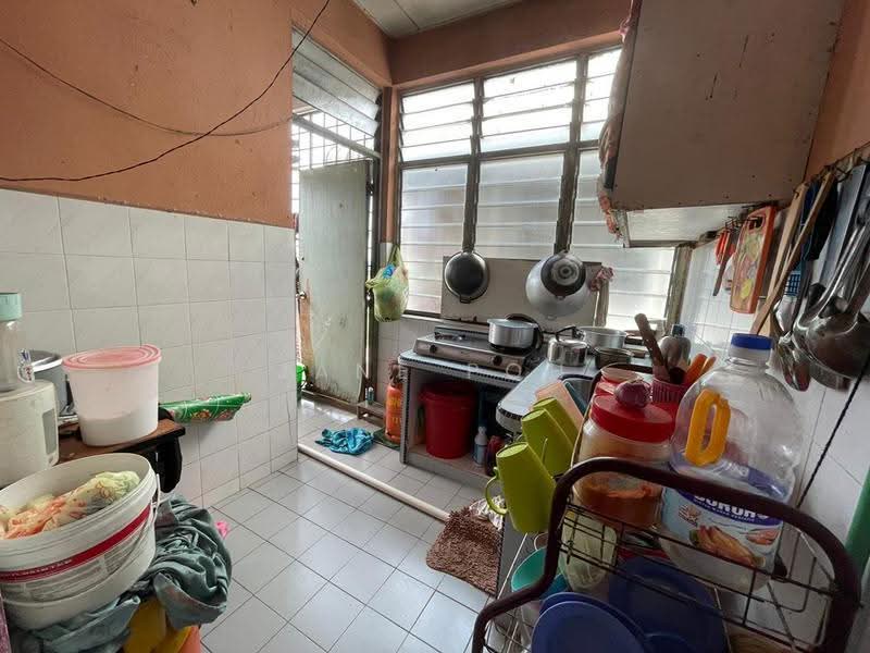 Flat for Sale at Rumah Pangsa Jalan Terubok - Jane Poh - Kitchen - PropertyGuru.com.my