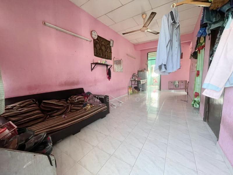 Flat for Sale at Rumah Pangsa Jalan Terubok - Jane Poh - Living Room - PropertyGuru.com.my