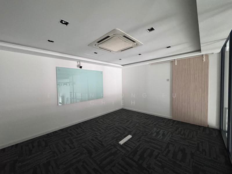 Kedai untuk Disewa di Eco Sanctuary (Telok Panglima Garang) - Eugene Ong Eu chieh - Interior - PropertyGuru.com.my