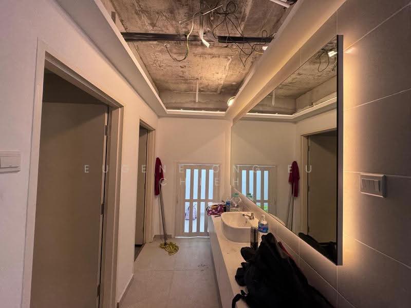 Kedai untuk Disewa di Eco Sanctuary (Telok Panglima Garang) - Eugene Ong Eu chieh - Bathroom - PropertyGuru.com.my