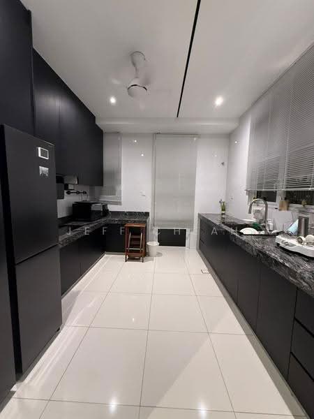 Semi-Detached House for Sale in Eco Majestic (Semenyih) - Jeff Cheah - Kitchen - PropertyGuru.com.my