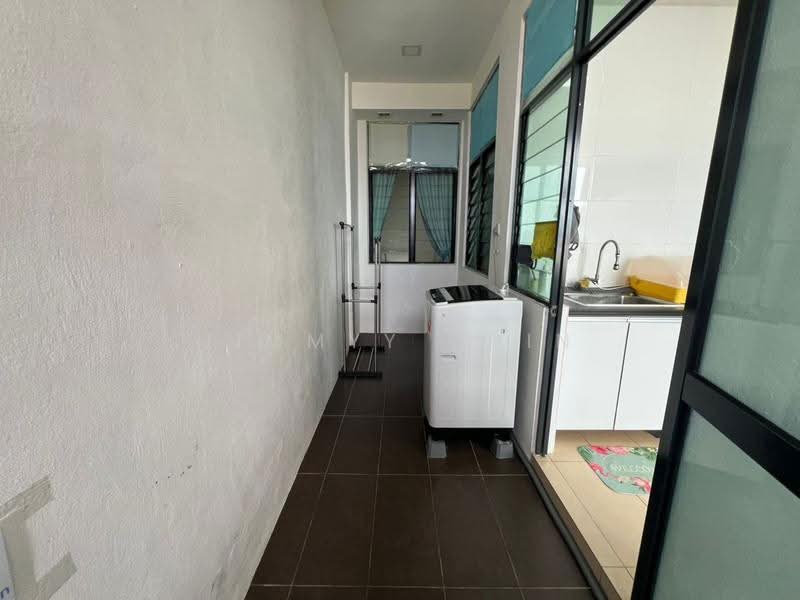 Apartment for Sale at The Roxy - Jimmyy Chin - Corridor - PropertyGuru.com.my