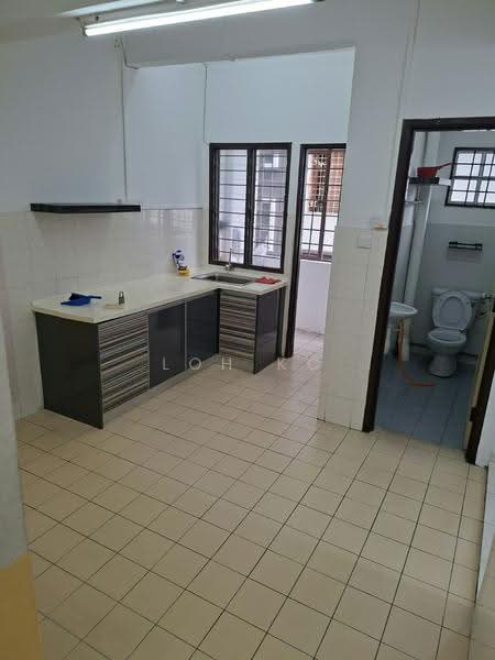 Apartment for Rent at Hata Square - Loh KC - Kitchen - PropertyGuru.com.my
