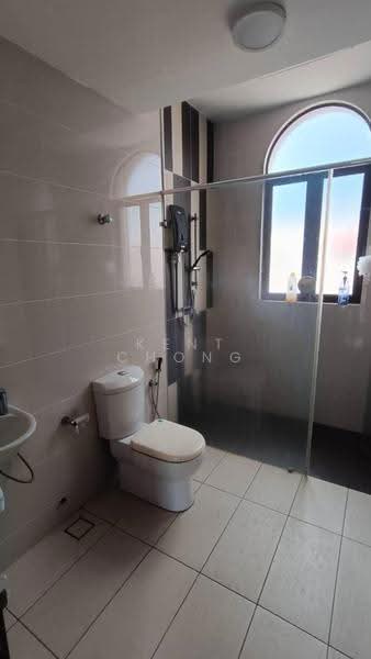 3-storey Terraced House for Sale in Diamond City (Semenyih) - Kent Chong - Bathroom - PropertyGuru.com.my