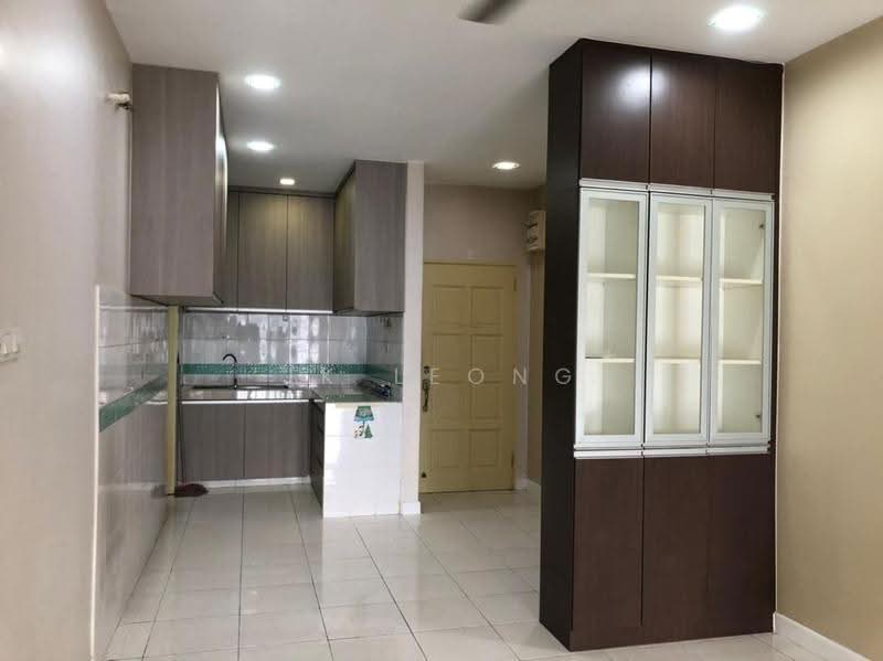 Kediaman Servis untuk Disewa di Metropolitan Square Service Residence - JK Leong - Kitchen - PropertyGuru.com.my