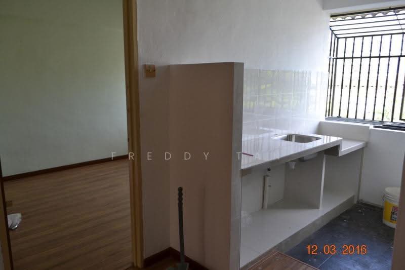 Apartment for Sale at Taman Sahabat - Freddy Tan - Kitchen - PropertyGuru.com.my