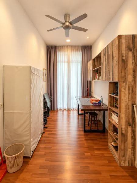 Cluster House for Sale in Eco Majestic (Semenyih) - Fiqri Hazim Rozmi - Study - PropertyGuru.com.my