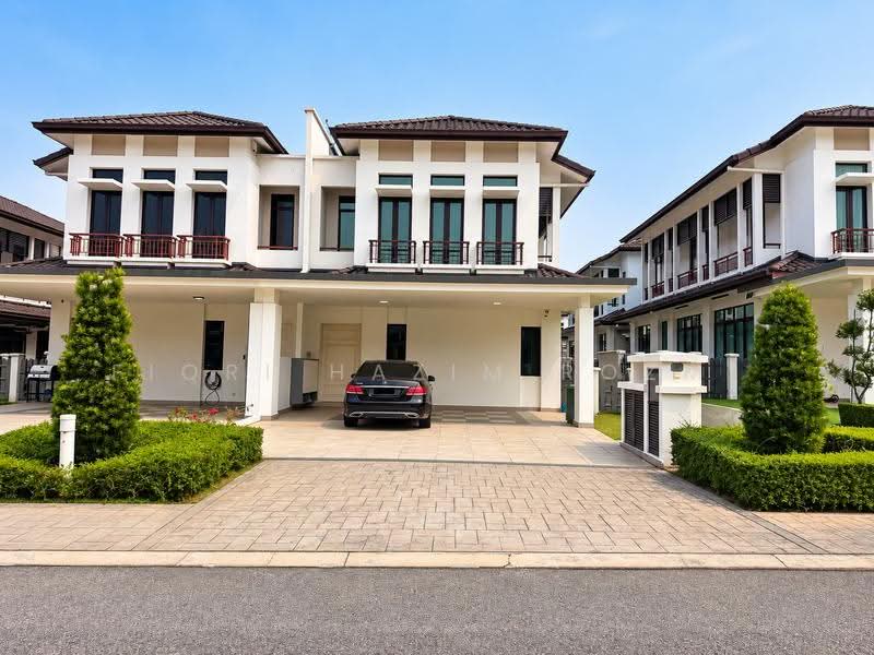Cluster House for Sale in Eco Majestic (Semenyih) - Fiqri Hazim Rozmi - Exterior - PropertyGuru.com.my