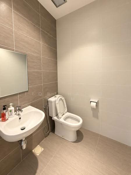 Cluster House for Sale in Eco Majestic (Semenyih) - Fiqri Hazim Rozmi - Bathroom - PropertyGuru.com.my