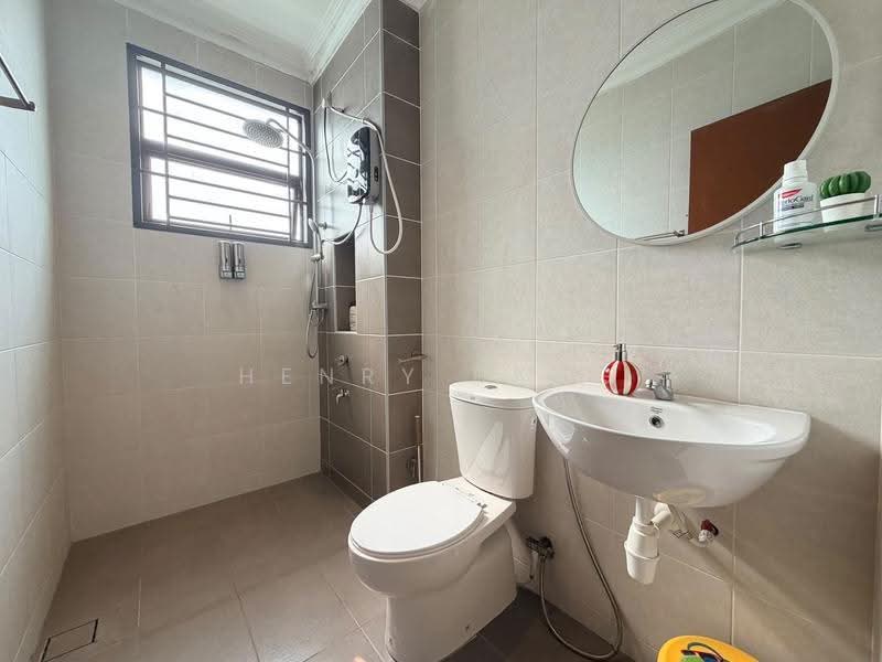 Cluster House for Sale in Kota Masai (Pasir Gudang) - Henry Pang - Bathroom - PropertyGuru.com.my