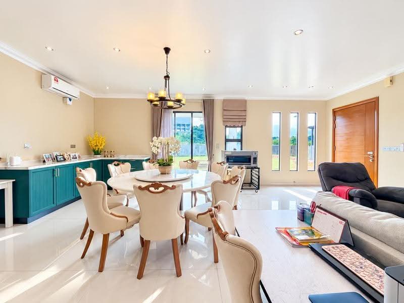 Cluster House for Sale in Kota Masai (Pasir Gudang) - Henry Pang - Dining Room - PropertyGuru.com.my
