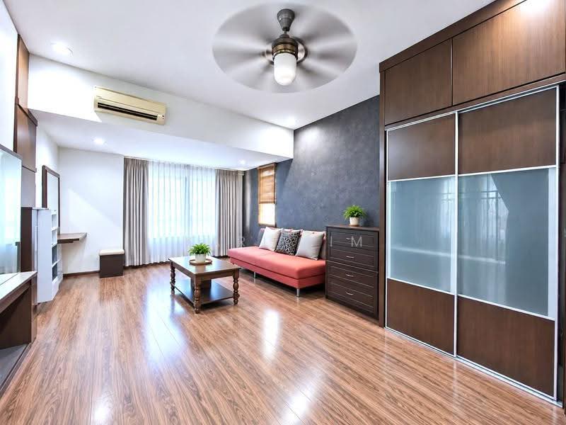 Rumah Berkembar untuk Dijual di Taman Pelangi (Johor Bahru) - Karl Lim - Living Room - PropertyGuru.com.my