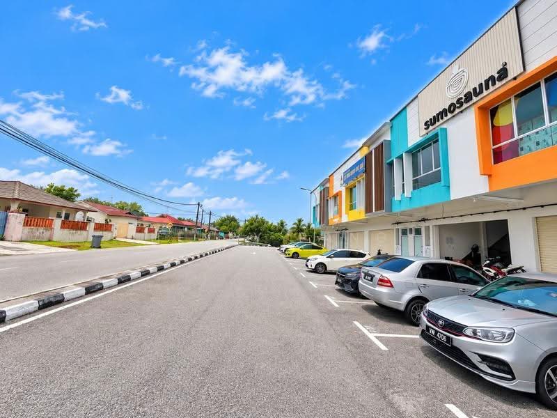Shop for Sale in Jalan Permata (Pekan Nenas) - Henry Pang - PropertyGuru.com.my