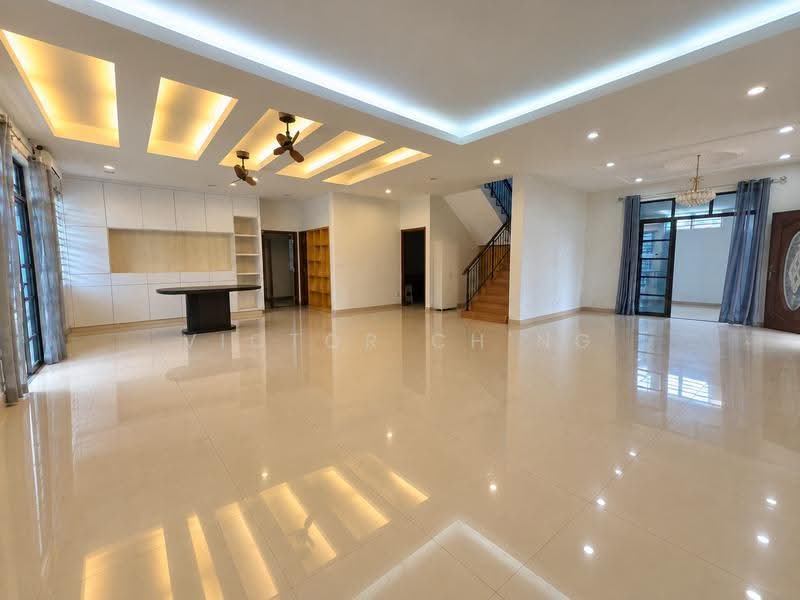 Bungalow House for Rent in Gelugor (Penang) - Victor Ch'ng - Living Room - PropertyGuru.com.my