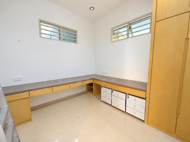 Bungalow House for Rent in Gelugor (Penang) - Victor Ch'ng - Study - PropertyGuru.com.my