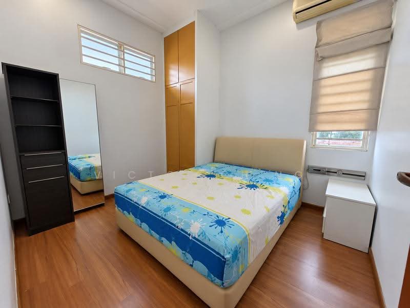Bungalow House for Rent in Gelugor (Penang) - Victor Ch'ng - Bedroom - PropertyGuru.com.my