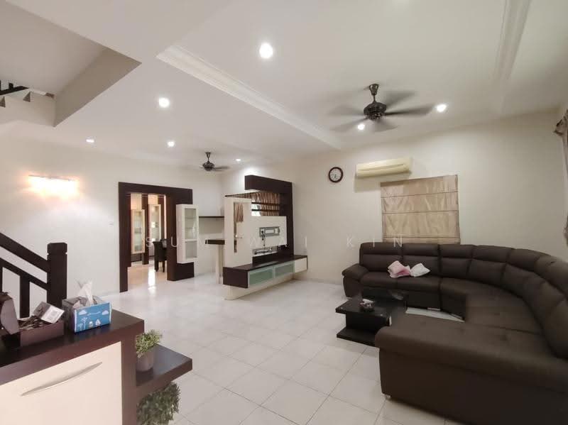 2-storey Terraced House for Sale in Ipoh (Perak) - Sum Wai Kin - Living Room - PropertyGuru.com.my