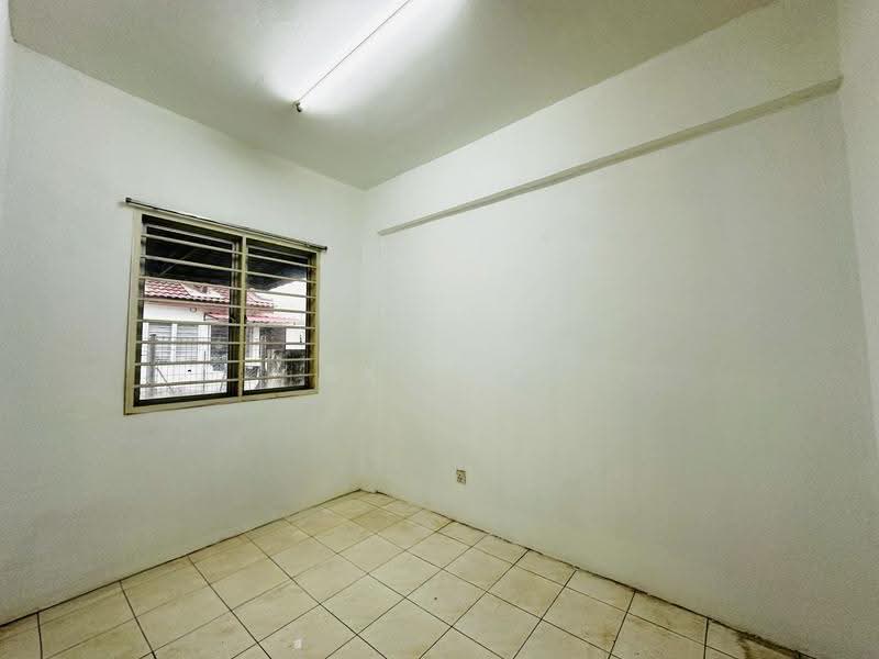 2-storey Terraced House for Sale in Taman Rawang Tin (Rawang) - SK Luk - Interior - PropertyGuru.com.my