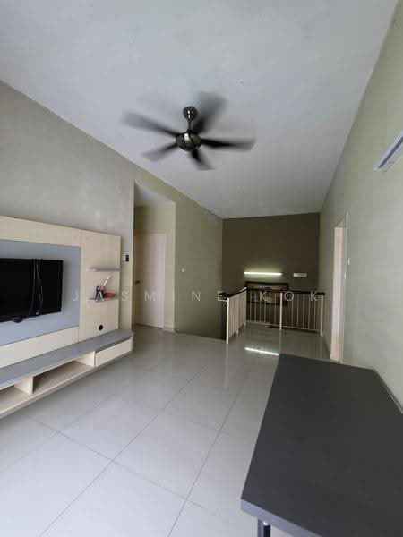 Semi-Detached House for Rent in Semenyih (Selangor) - Jasmine Kok - Living Room - PropertyGuru.com.my