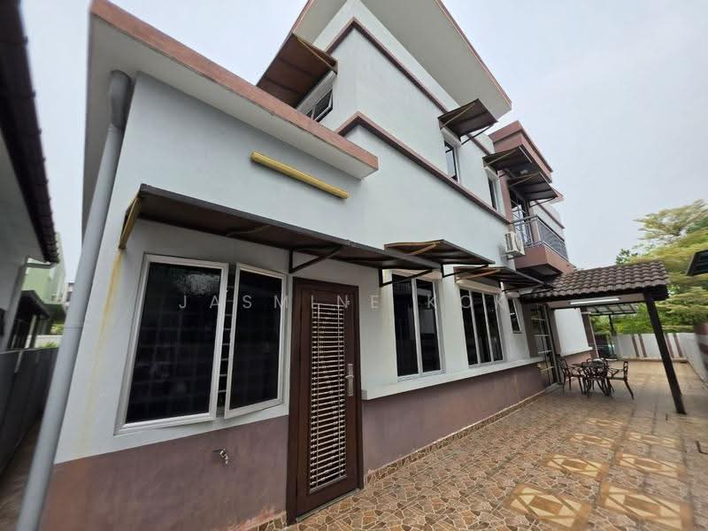 Semi-Detached House for Rent in Semenyih (Selangor) - Jasmine Kok - Exterior - PropertyGuru.com.my