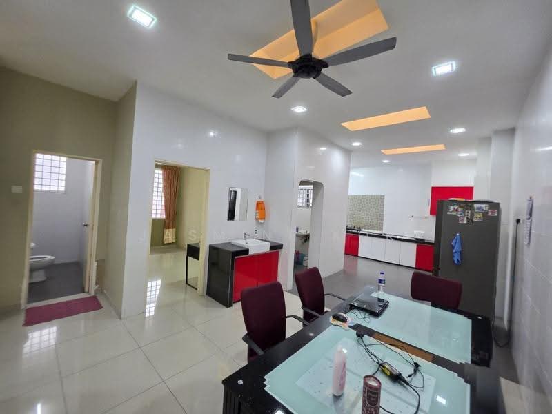 Semi-Detached House for Rent in Semenyih (Selangor) - Jasmine Kok - Kitchen - PropertyGuru.com.my
