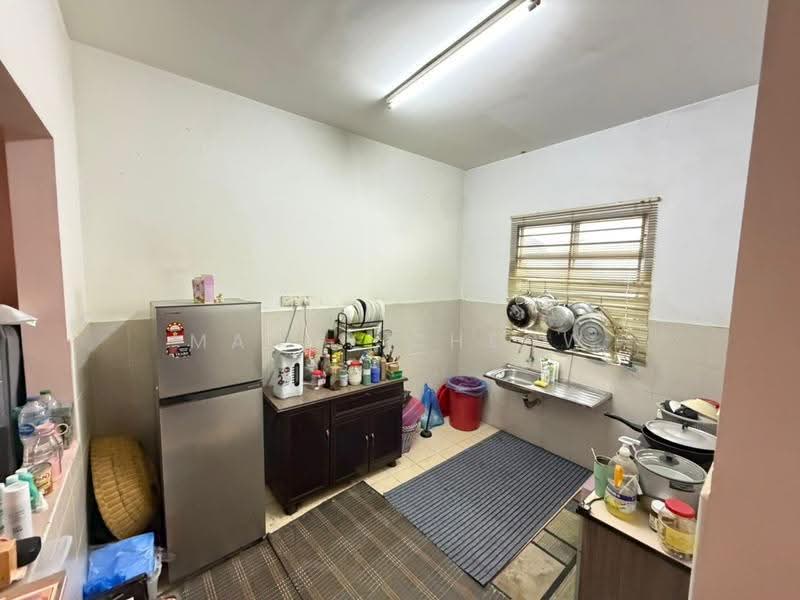Rumah Teres 2-Tingkat untuk Dijual di Kota Emerald (Rawang) - Mandy Cheow - Kitchen - PropertyGuru.com.my